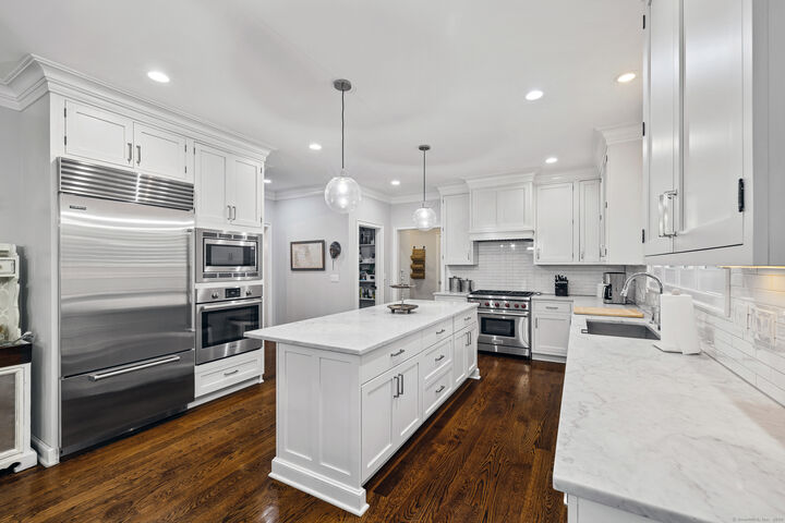 Property Photo:  225 Good Hill Road  CT 06883 