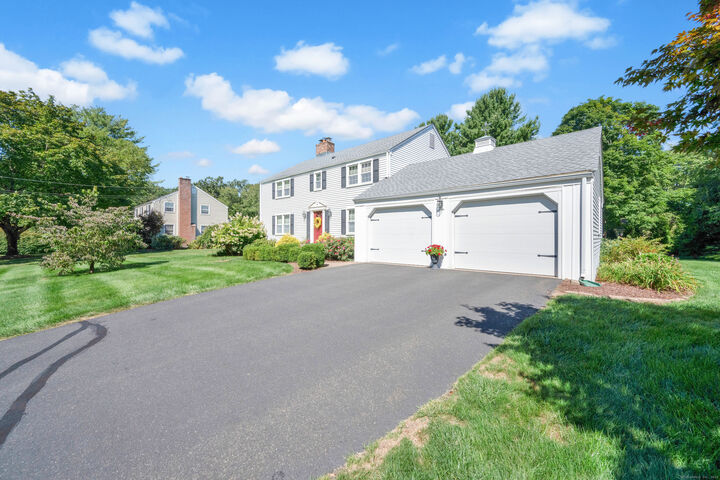 Property Photo: 39 Cart Road CT 06033