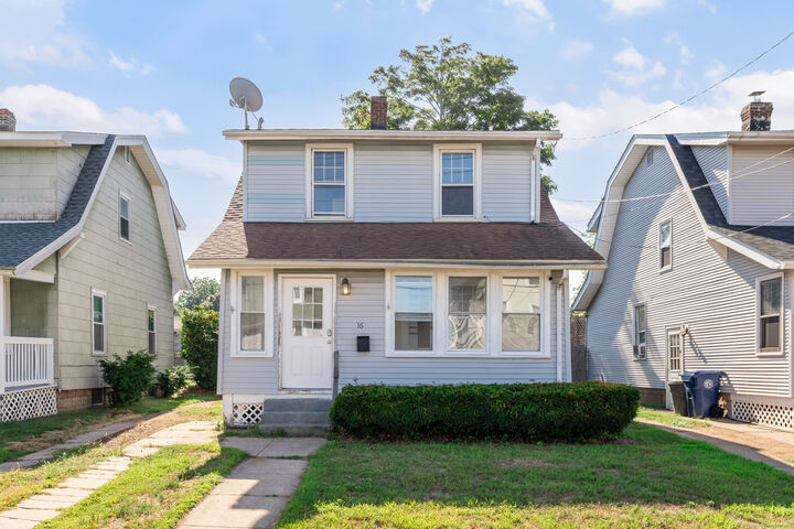 Property Photo: 16 Bayview Place CT 06516