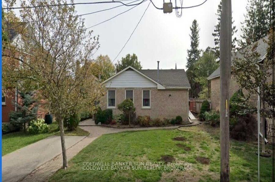 Property Photo:  500 Canterbury Street  ON N4S 4K7