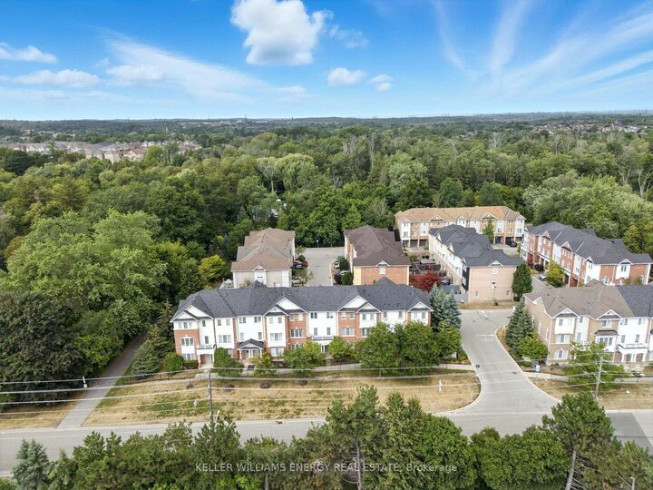1790 Finch Avenue 15  Pickering ON L1V 0A1 photo