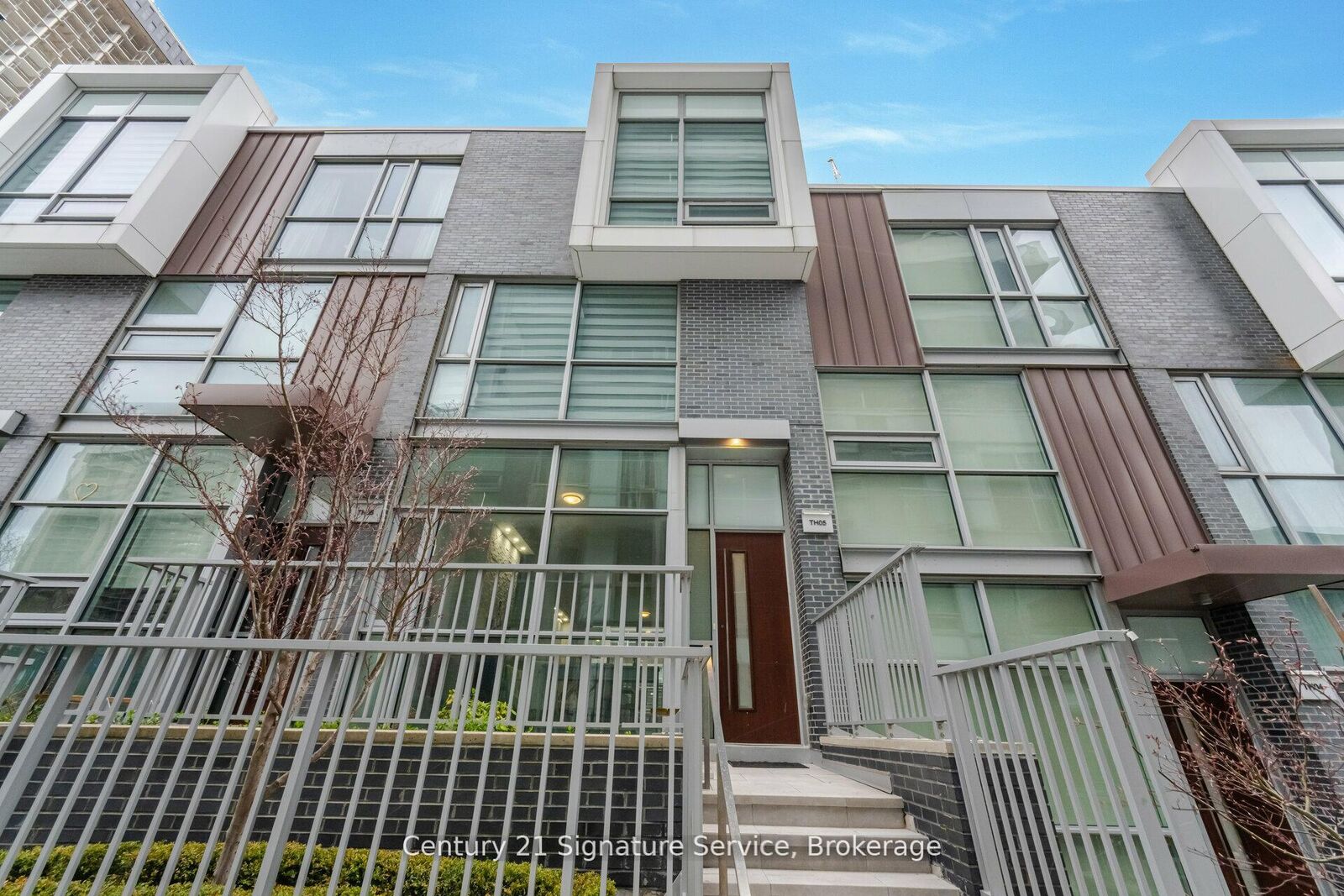 Photo de la propriété:  101 Erskine Avenue Th05  ON M4P 0C5 