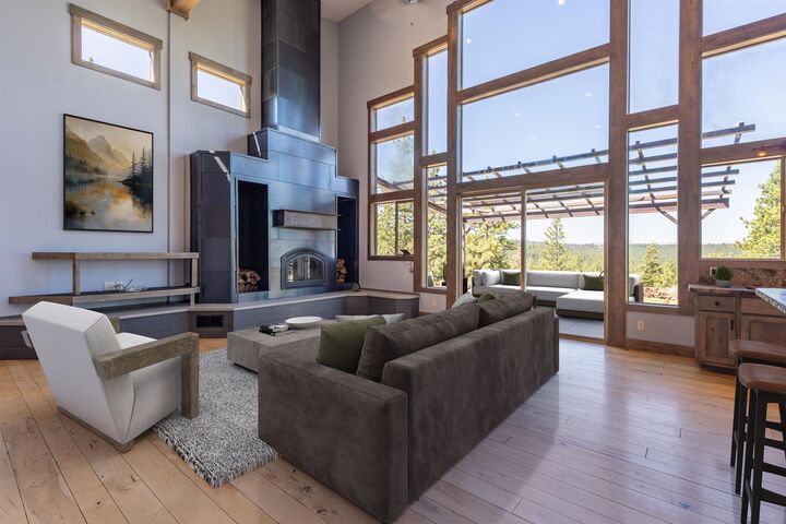 Property Photo: 18875 Nighthawk Way CA 96161