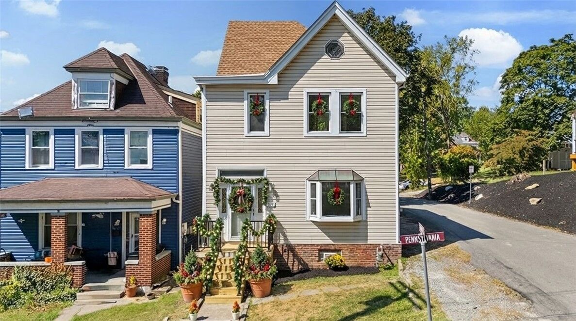 Property Photo:  217 Pennsylvania Ave  PA 15202 