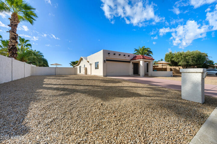 Property Photo:  26661 S Howard Drive  AZ 85248 