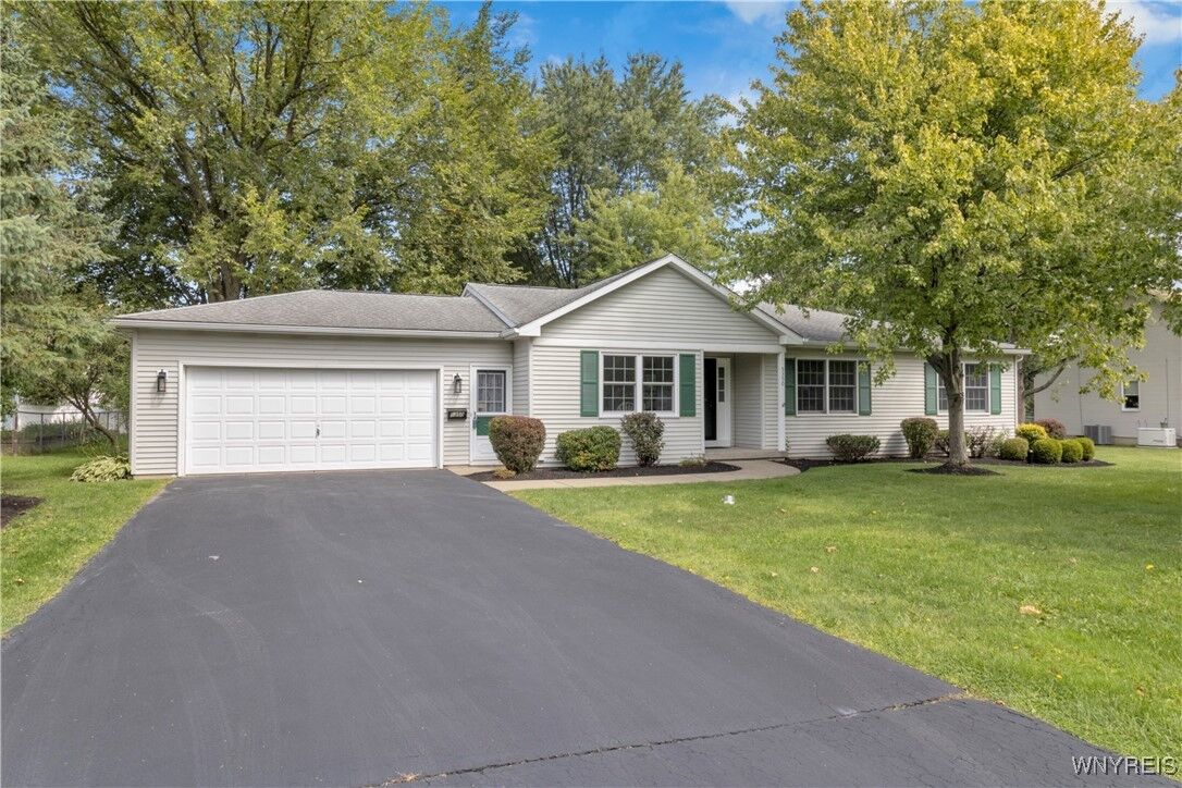 Property Photo:  5350 Powers Road  NY 14127 