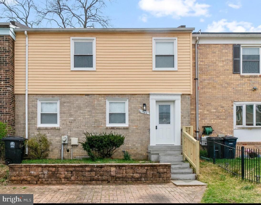 Property Photo: 1702 Rollins Place MD 20743