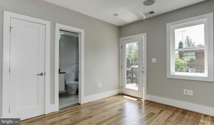 Property Photo: 913 NE Quincy Street NE 3 DC 20017