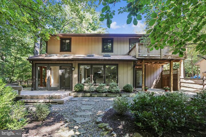 Property Photo: 10 Scandia Way MD 20850