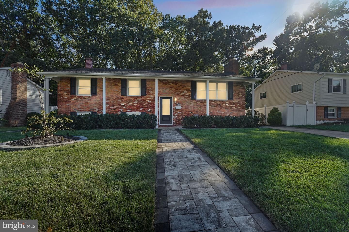 Property Photo: 1359 Rosanna Drive MD 21113