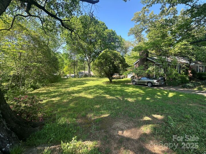 Property Photo:  4301 The Plaza  NC 28205 