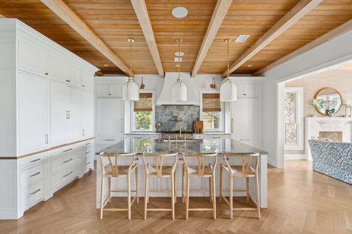 Property Photo:  967 Royall Avenue  SC 29464 