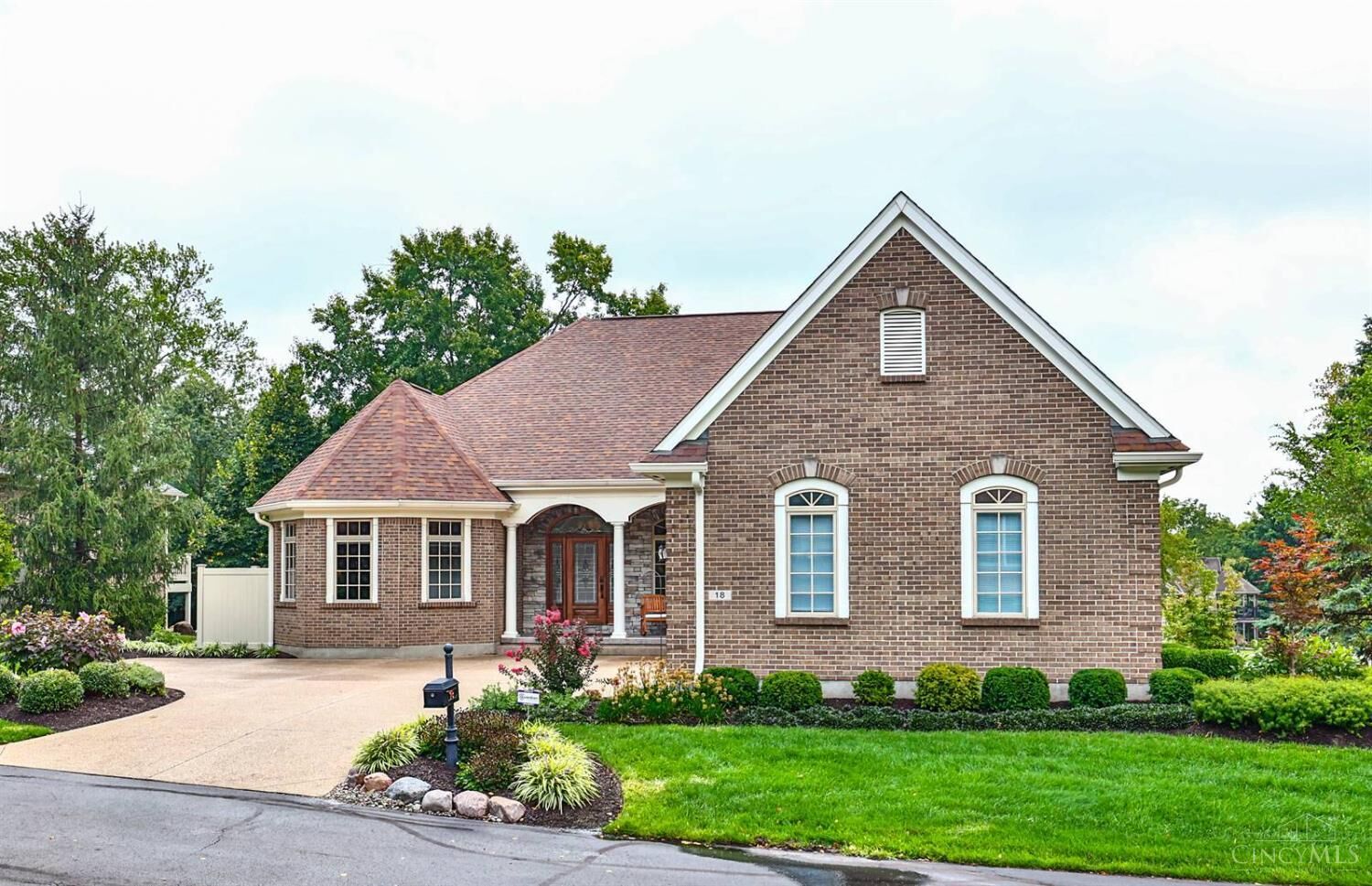 Property Photo: 18 James Place OH 45246