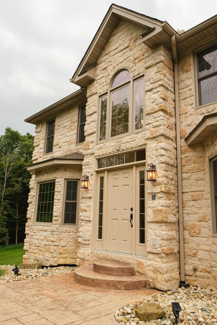 Property Photo: 1189 Ridge NE Road OH 43130