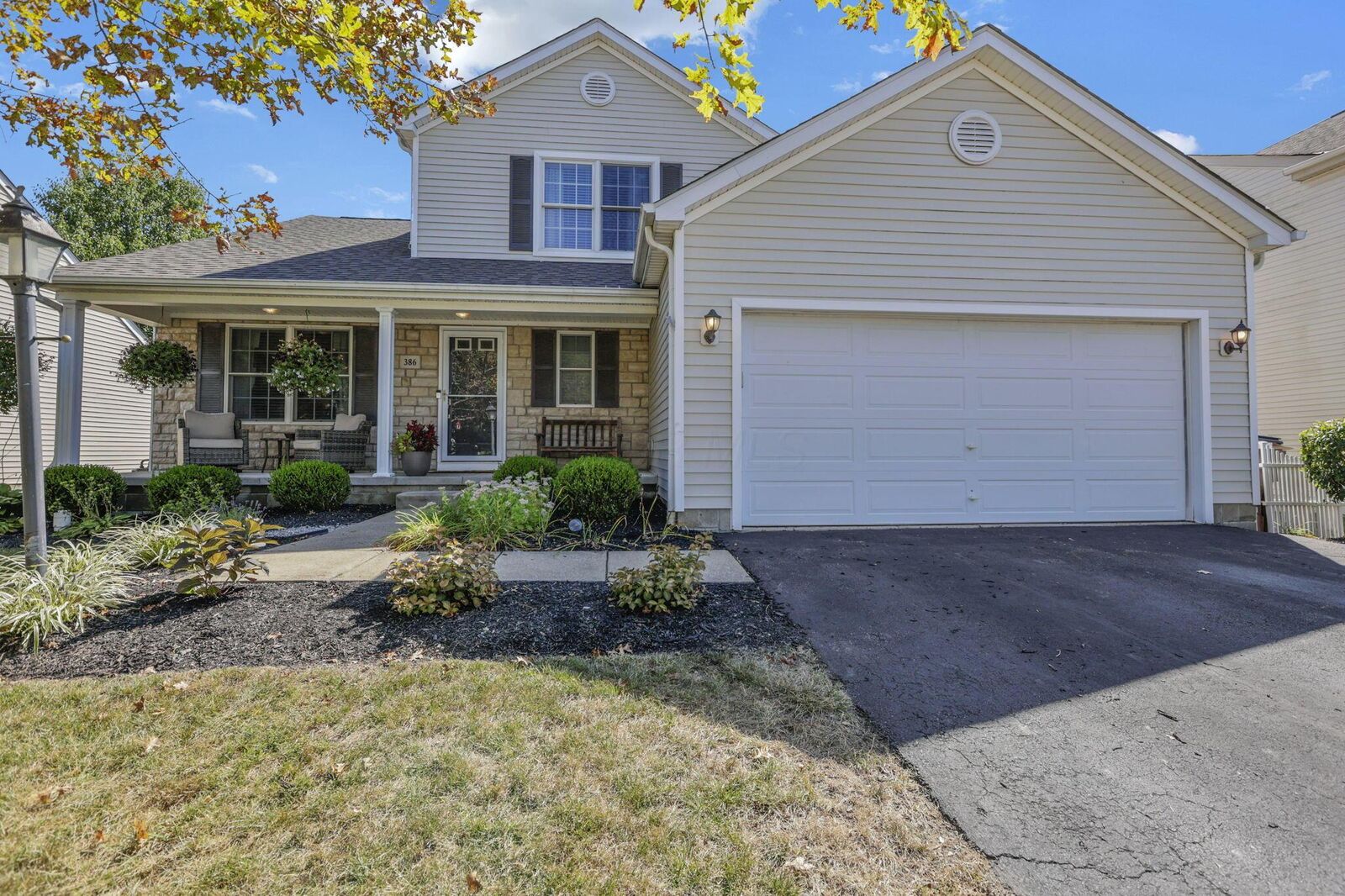 Property Photo:  386 Grinnell Street  OH 43147 