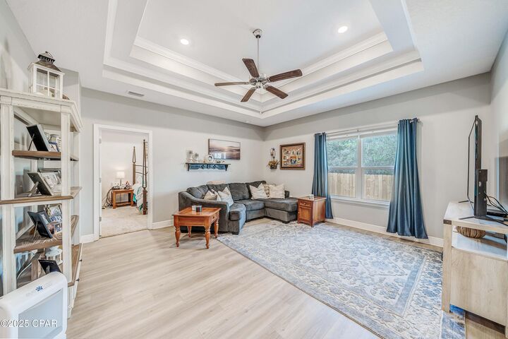 Property Photo:  212 Villa Bay Drive  FL 32407 