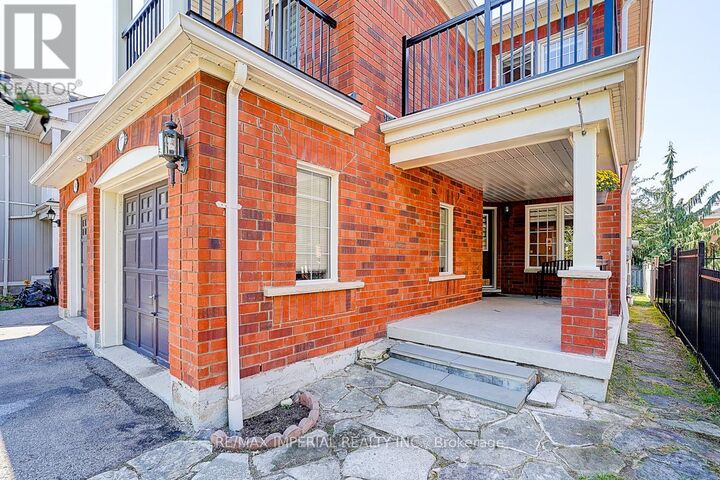 Photo de la propriété: 6950 Elliott Parliament Street ON L5W 1B7