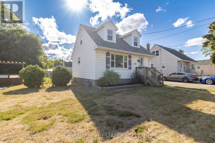 Property Photo:  573 Edward Street  ON K0E 1T0 