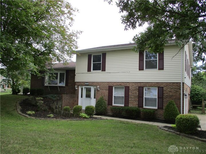 4750 Whitewood Court  Dayton OH 45424 photo
