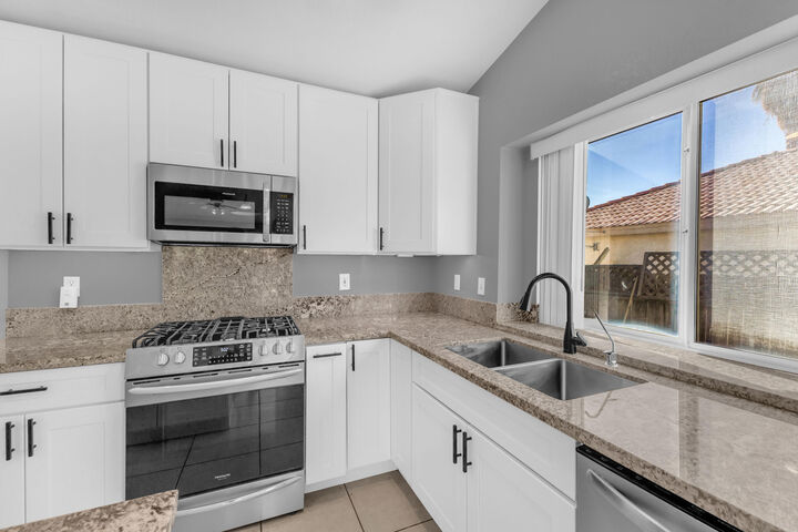 Property Photo:  44295 Las Vistas Drive  CA 92253 