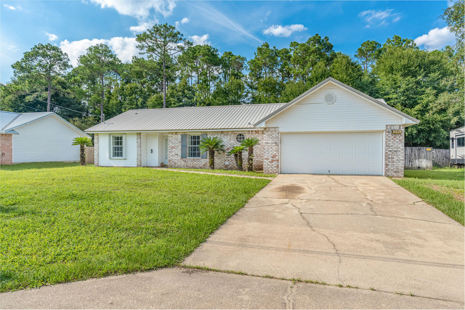 Property Photo:  1249 Jefferyscot Drive  FL 32536 