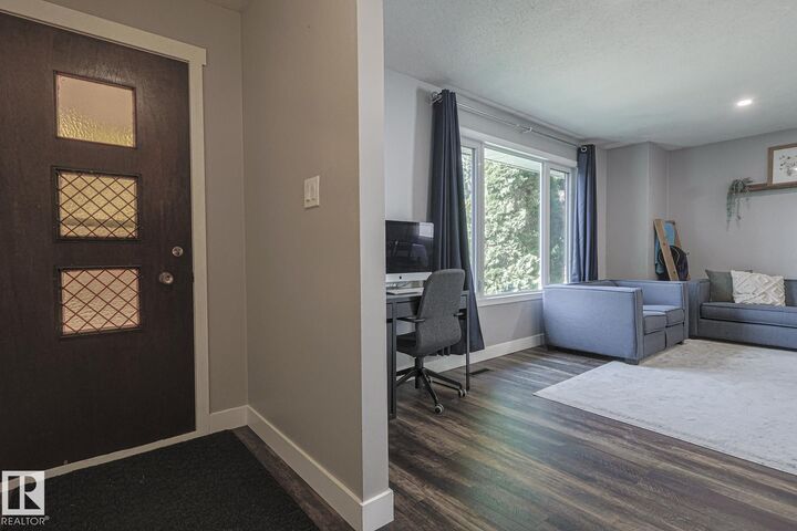Property Photo: 3135 74 Street NW AB T6K 1J7