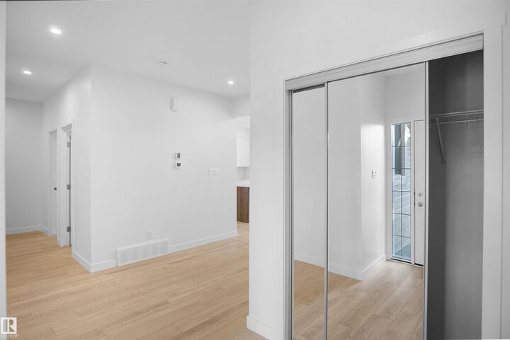 Property Photo: 2603 15 Avenue NW AB T6T 2N5