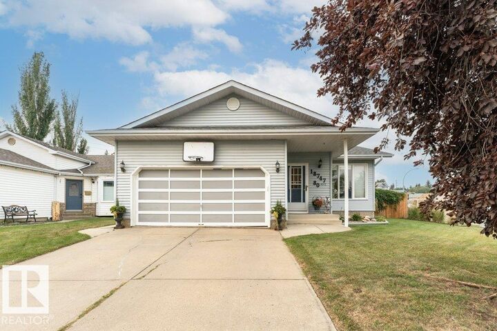 18747 80 Avenue NW  Edmonton AB T5T 5B5 photo