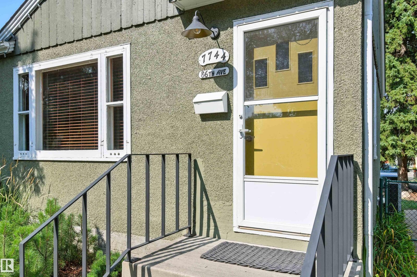 Property Photo: 7744 86 Avenue NW AB T6C 1H8