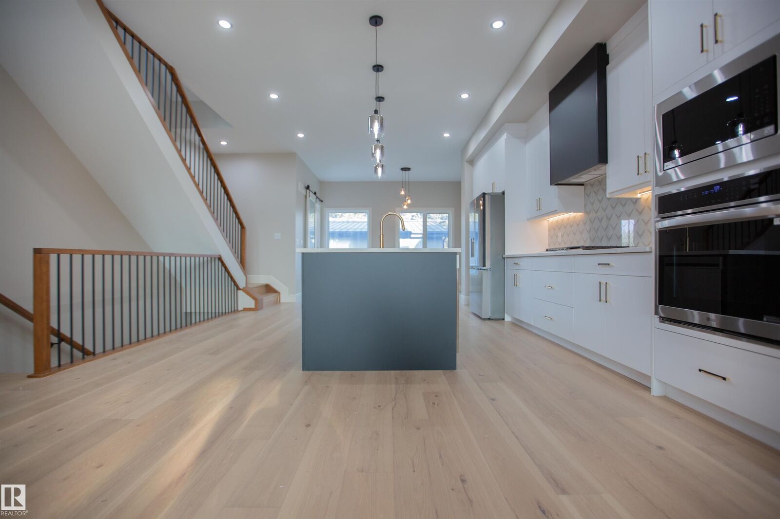 Photo de la propriété: 9127 143 Street NW AB T5R 0P5