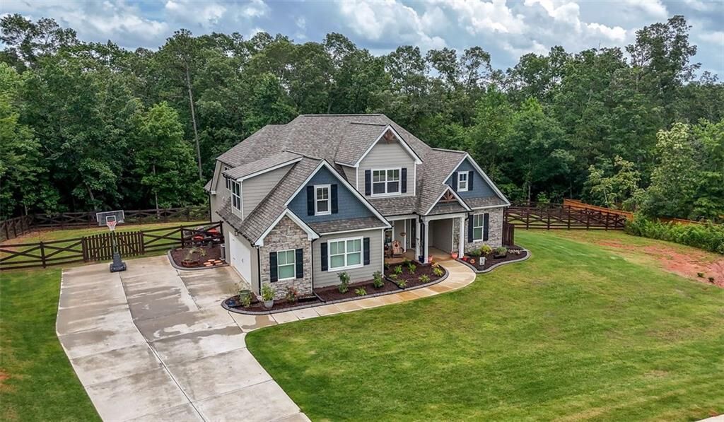 Property Photo:  7532 Milford Place  GA 30135 