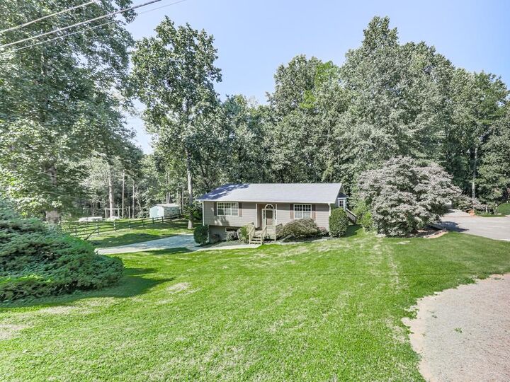 Property Photo: 301 Jetta Lane GA 30115