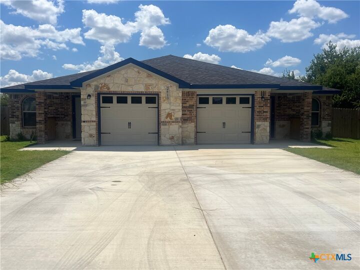 2410 Westcliff Road A  Killeen TX 76543 photo