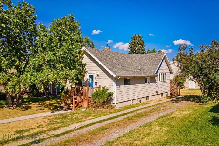 Property Photo: 520 N Black Avenue MT 59715