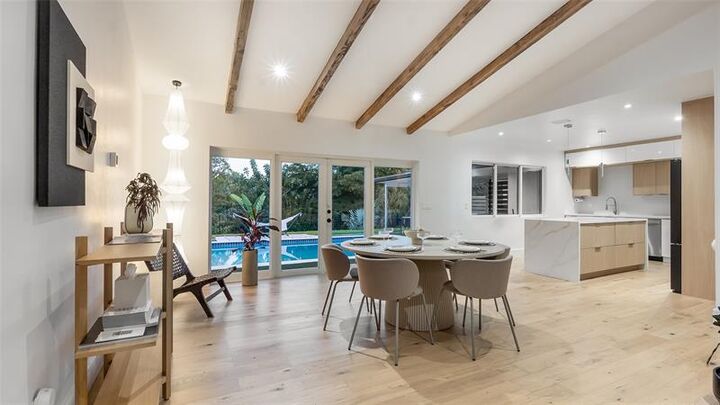 Property Photo:  7609 NW 40th St  FL 33065 