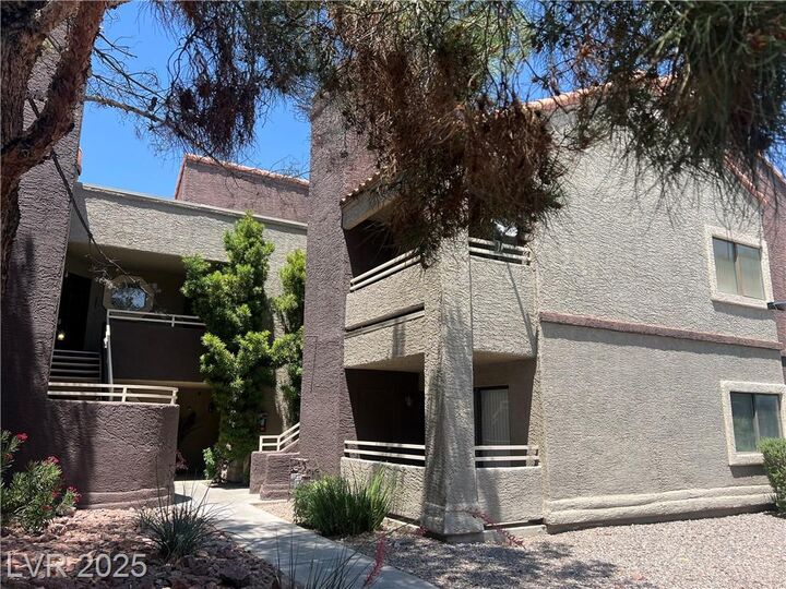5024 South Rainbow Bl Boulevard 105  Las Vegas NV 89118 photo