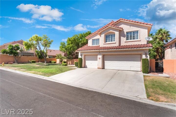 Property Photo: 8236 Sedona Sunrise Drive NV 89128