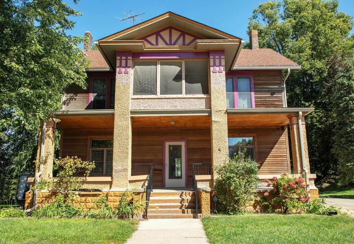 Property Photo: 323 NE 3rd Avenue IA 50677