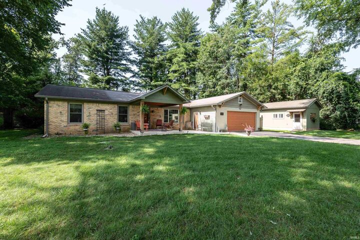 4550 E Heritage Woods Road  Bloomington IN 47401 photo