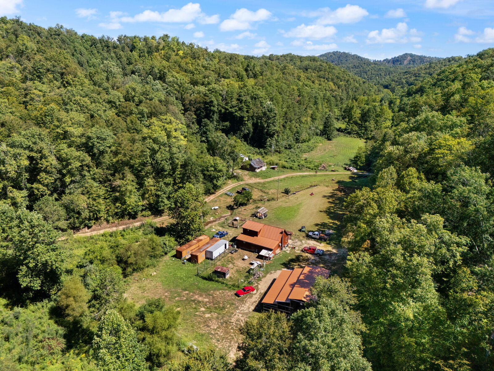 Property Photo:  270 Left Fork Holly Road  KY 40983 