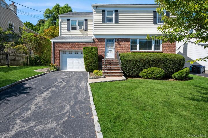 57 Overlook Road  White Plains NY 10605 photo