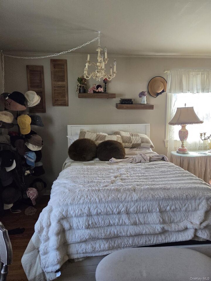 Property Photo:  15 Marbeth Circle  NY 11764 