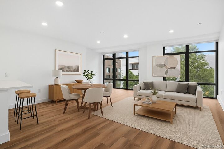 Property Photo: 199 E Post Road 202 NY 10601