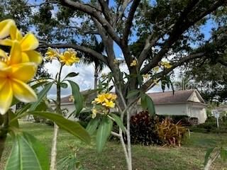 Property Photo: 4527 Hamlets Grove Drive FL 34235