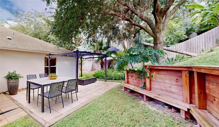 Property Photo: 1307 Rain Forest Lane FL 34715