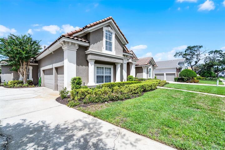 Property Photo:  4848 Keeneland Circle  FL 32819 