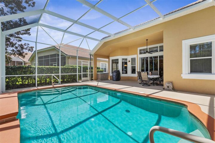 Property Photo: 14 Village View Drive FL 32137