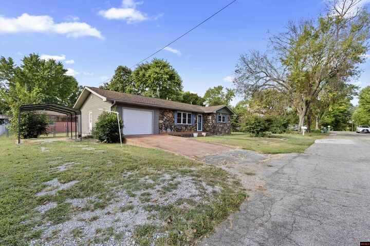 Property Photo: 604 Park Street AR 72634
