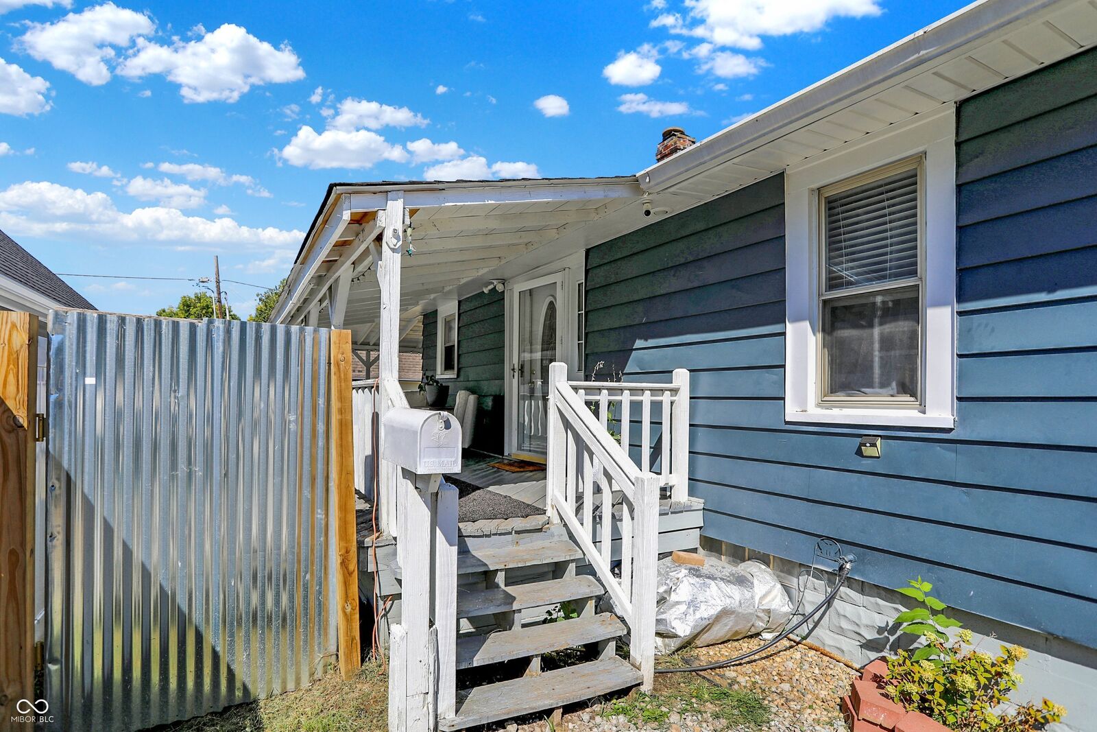 Property Photo:  2030 N Livingston Avenue  IN 46222 