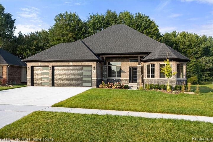 35603 Addison Drive  New Baltimore MI 48047 5858 photo